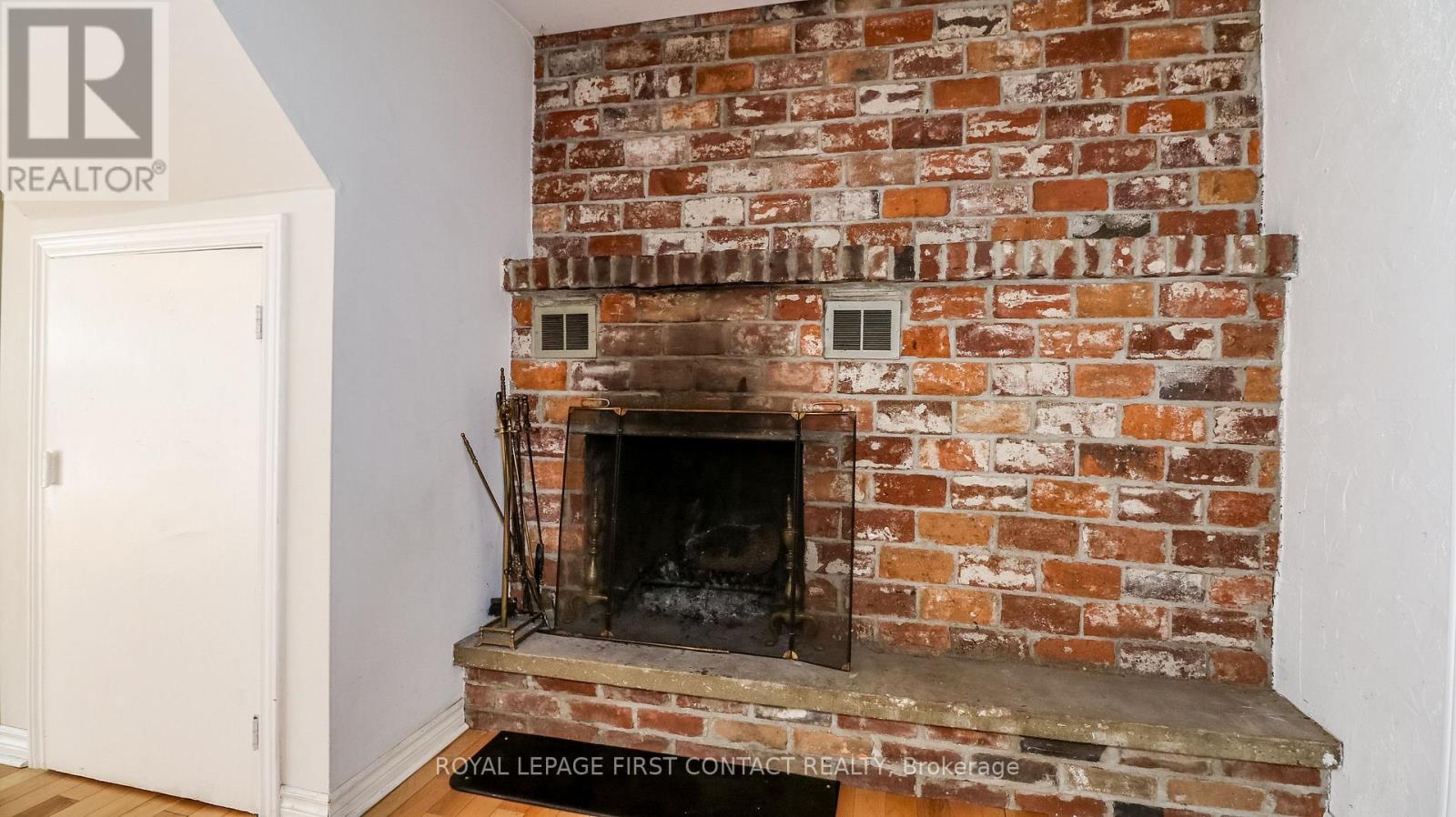 114 Birch View Trail, Blue Mountains, Ontario  L9Y 0M2 - Photo 31 - X12319950