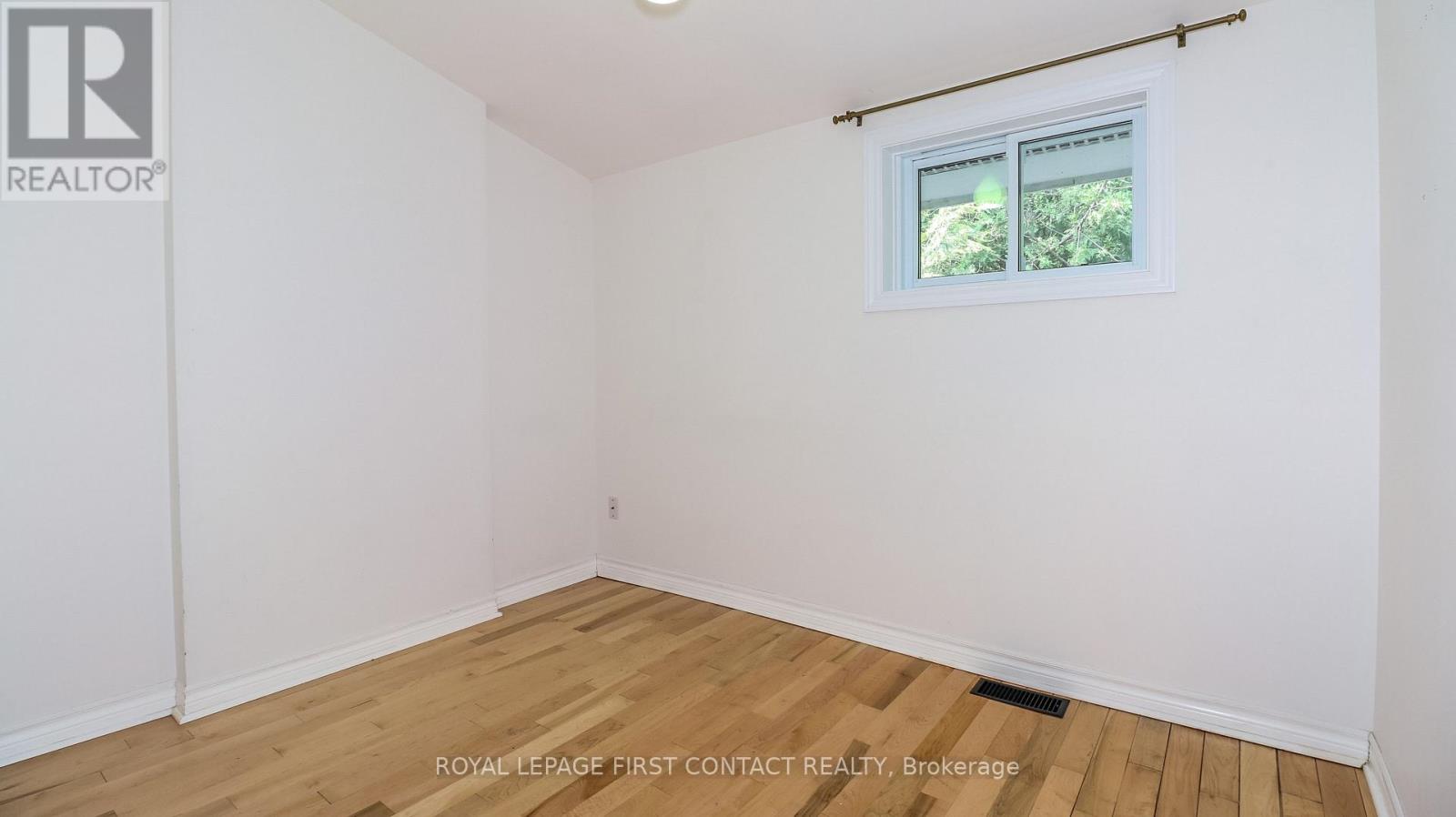 114 Birch View Trail, Blue Mountains, Ontario  L9Y 0M2 - Photo 42 - X12319950