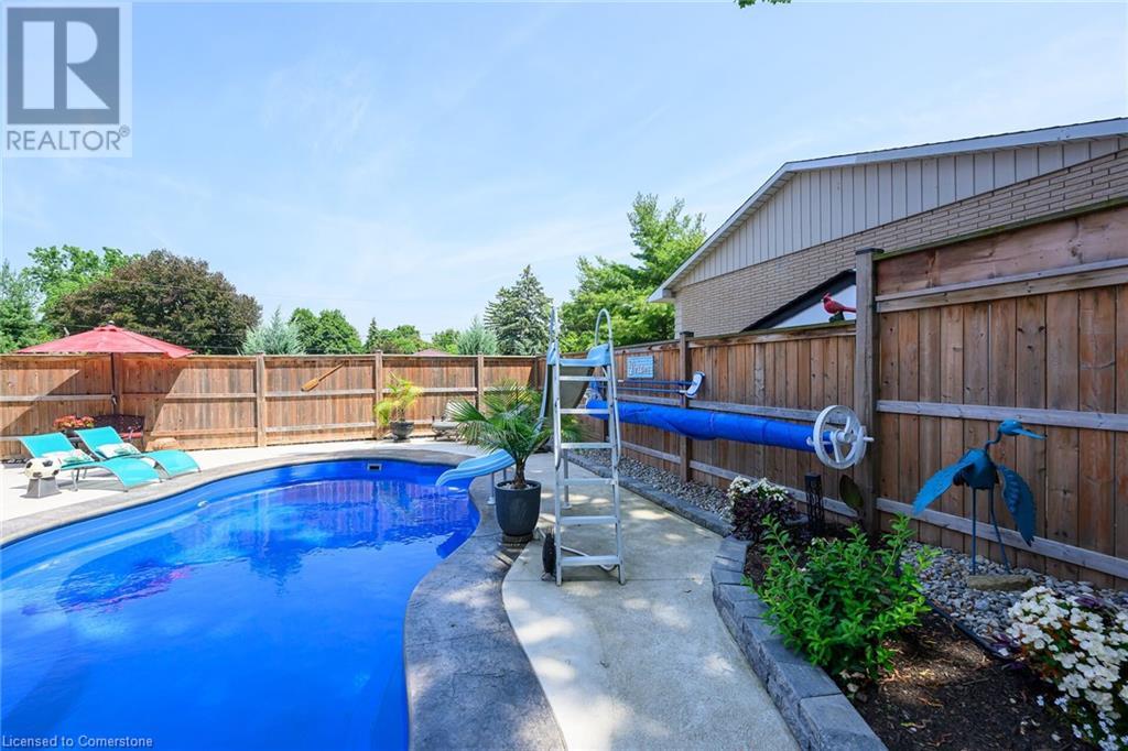 8 Bendamere Drive, Grimsby, Ontario  L3M 2N3 - Photo 41 - 40755697