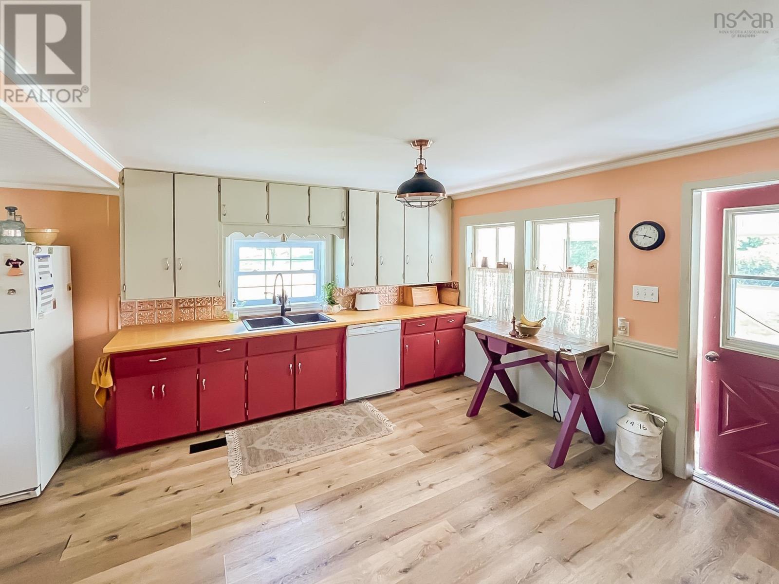 746 Ramey Road, Barss Corner, Nova Scotia  B0R 1A0 - Photo 14 - 202518425
