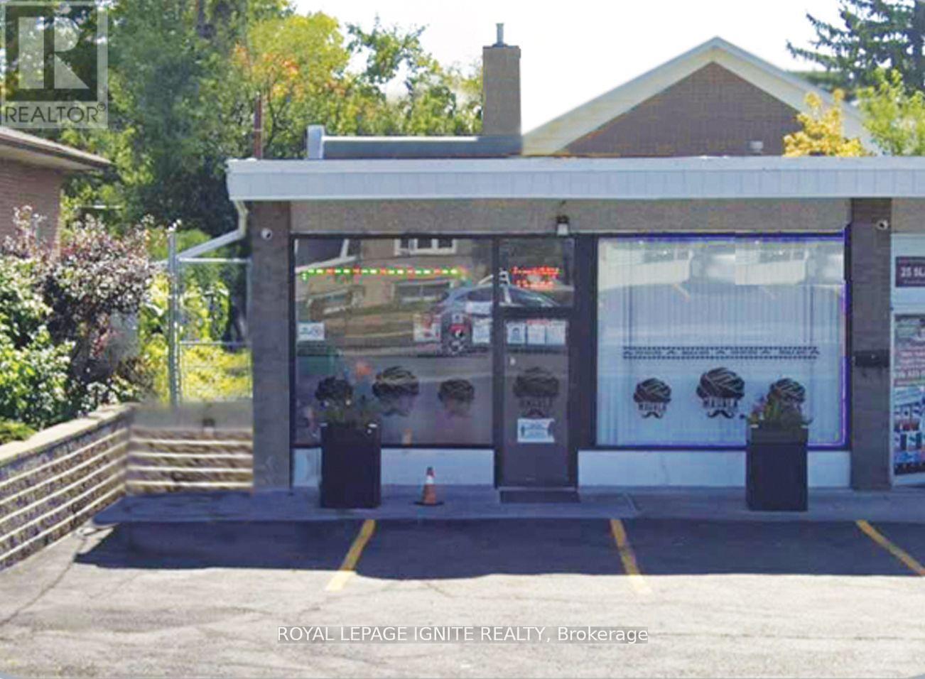 25 SLAN AVENUE, Toronto, Ontario