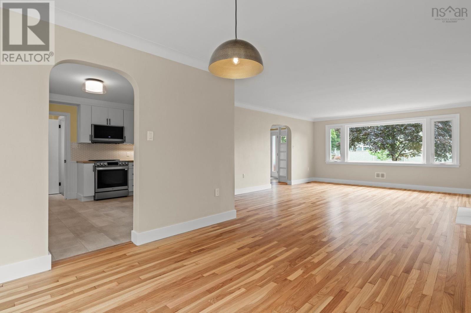 6165 Inglis Street, Halifax, Nova Scotia  B3H 1L6 - Photo 10 - 202519384