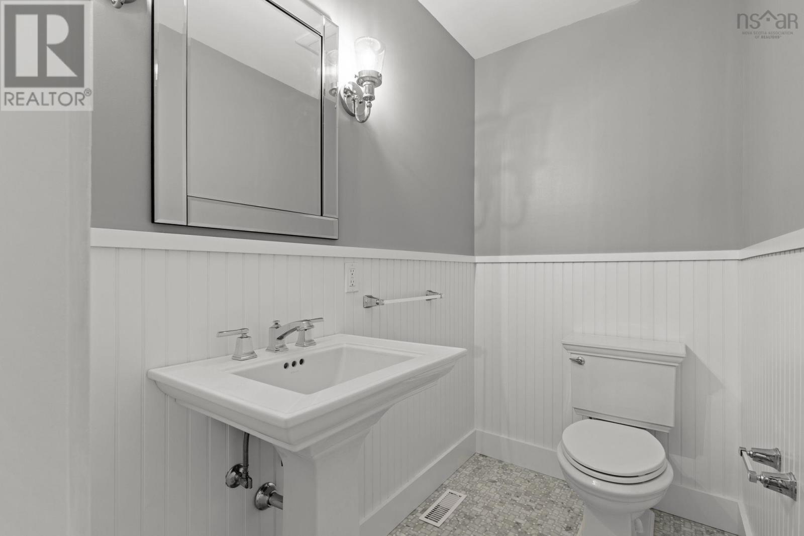 6165 Inglis Street, Halifax, Nova Scotia  B3H 1L6 - Photo 23 - 202519384