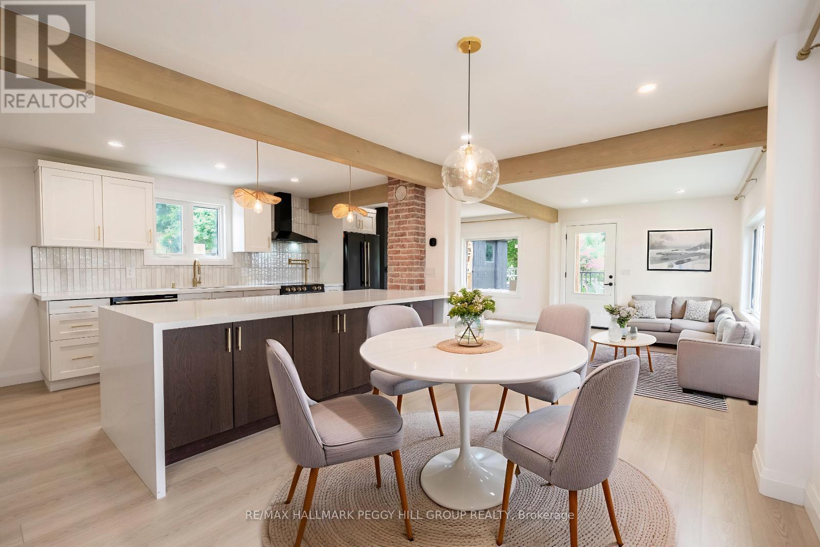 Property at 425 CODRINGTON STREET image 4