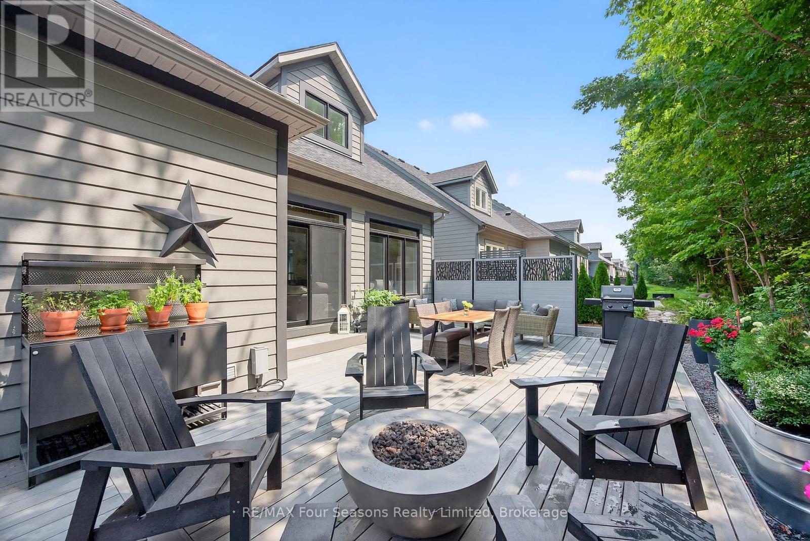 112 Schooners Lane, Blue Mountains, Ontario  N0H 2P0 - Photo 5 - X12320179
