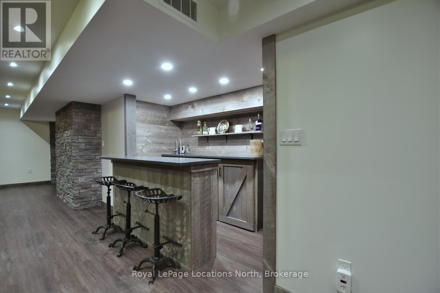 138 Crestview Court, Blue Mountains, Ontario  L9Y 0Z4 - Photo 40 - X12320182