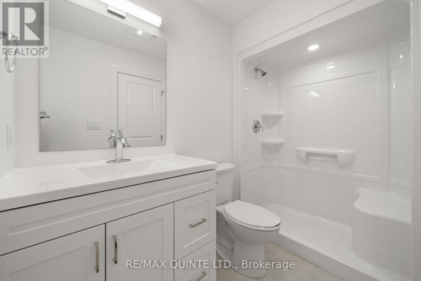 51 Evans Street, Prince Edward County, Ontario  K0K 2T0 - Photo 18 - X12320132