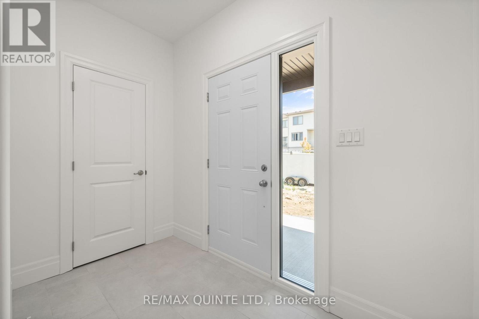 51 Evans Street, Prince Edward County, Ontario  K0K 2T0 - Photo 3 - X12320132