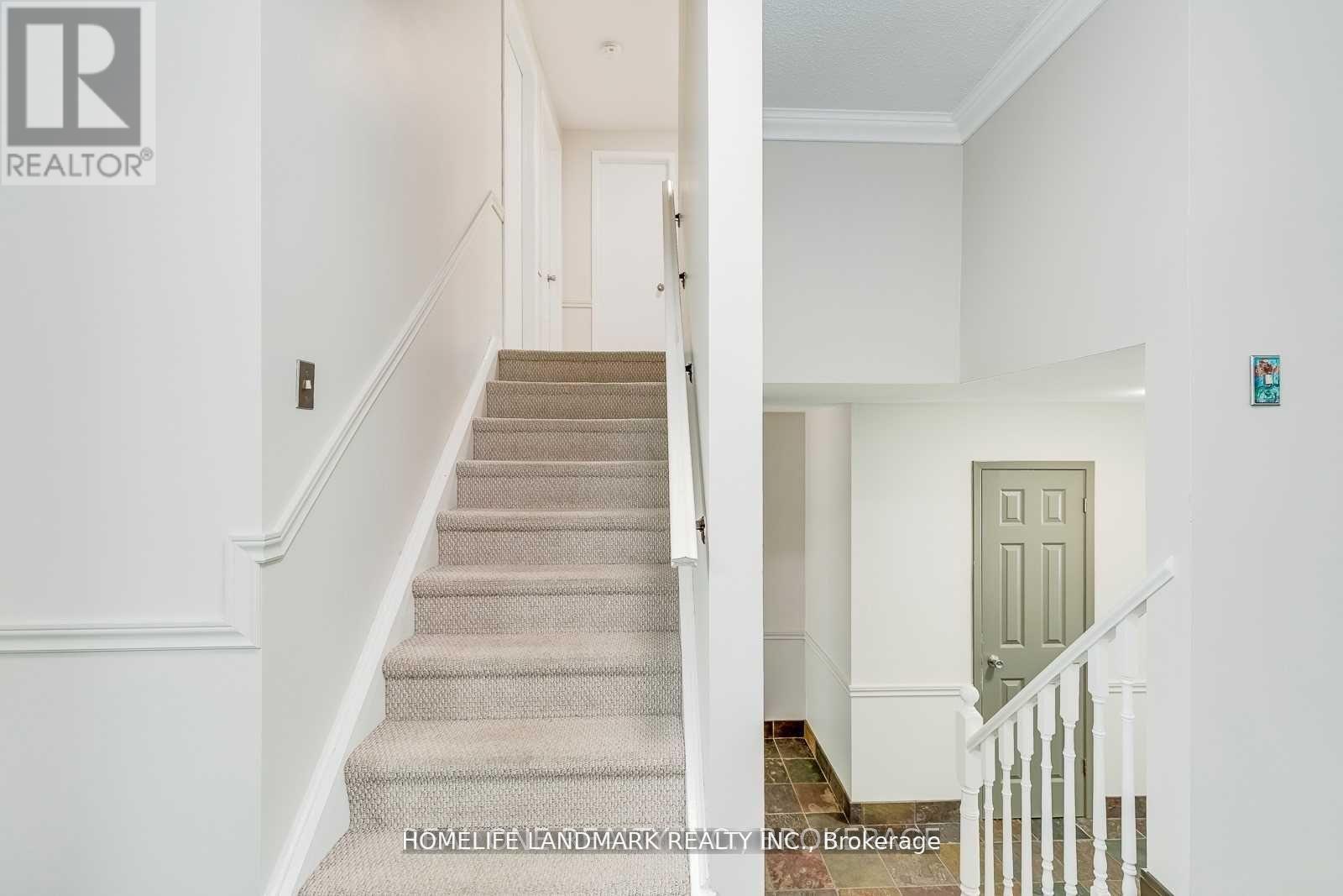 2149 Constance Drive, Oakville, Ontario  L6J 5L2 - Photo 15 - W12319991