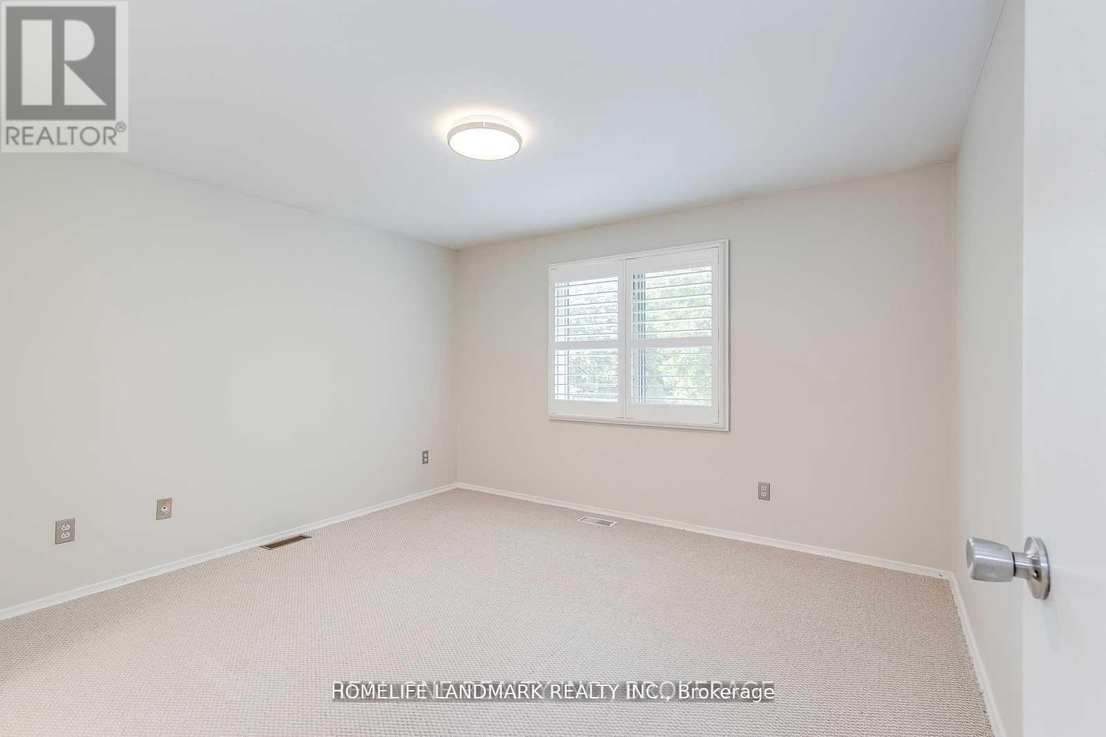 2149 Constance Drive, Oakville, Ontario  L6J 5L2 - Photo 17 - W12319991