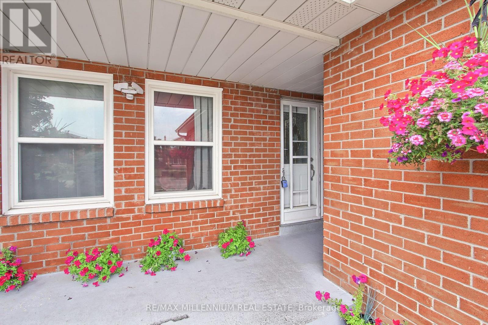 Property at 332 CONESTOGA DRIVE image 3