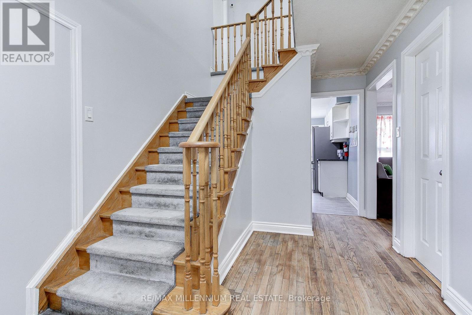 Property at 332 CONESTOGA DRIVE image 5