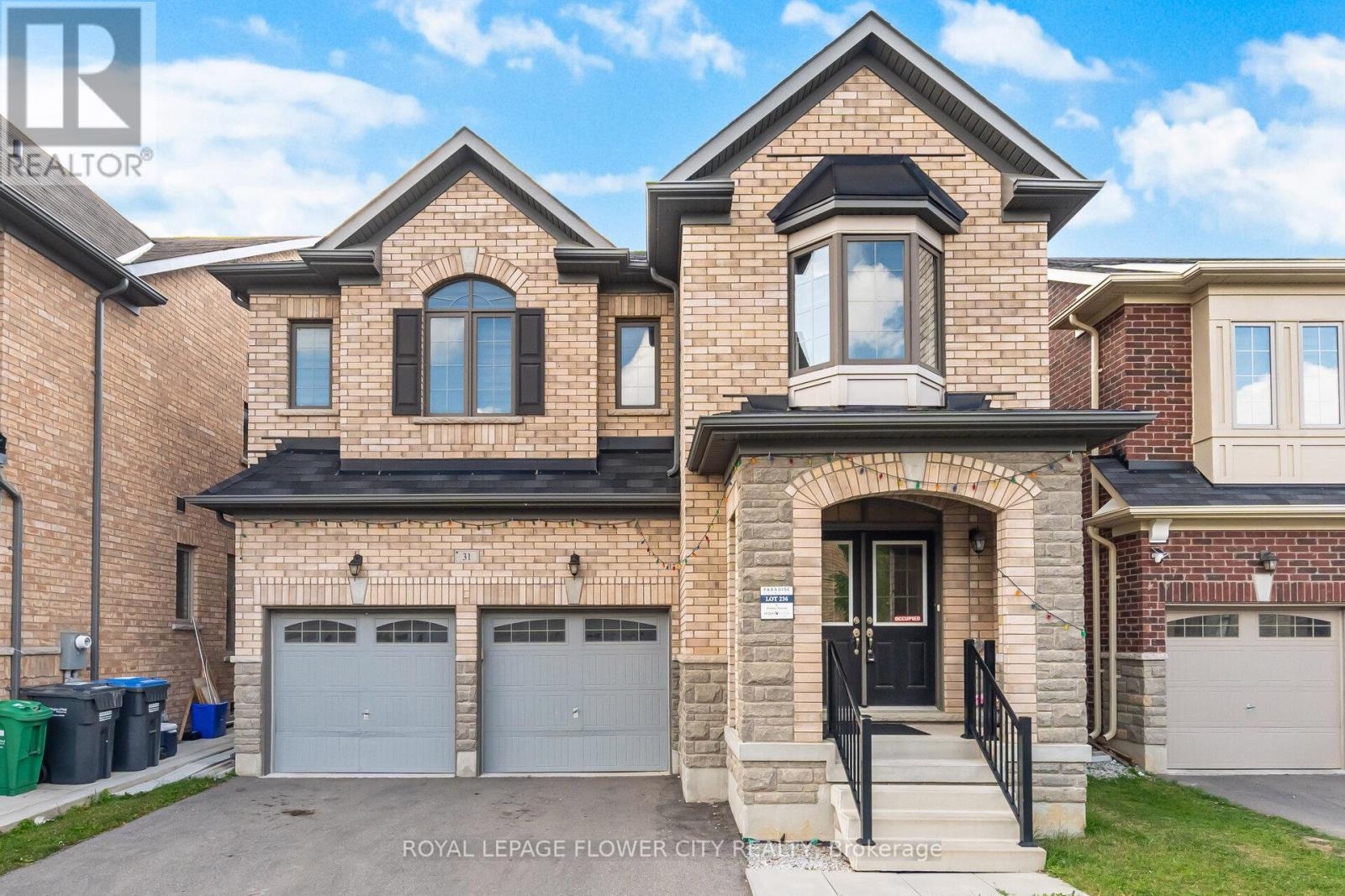 Property at 31 O'CONNOR CRESCENT image 1