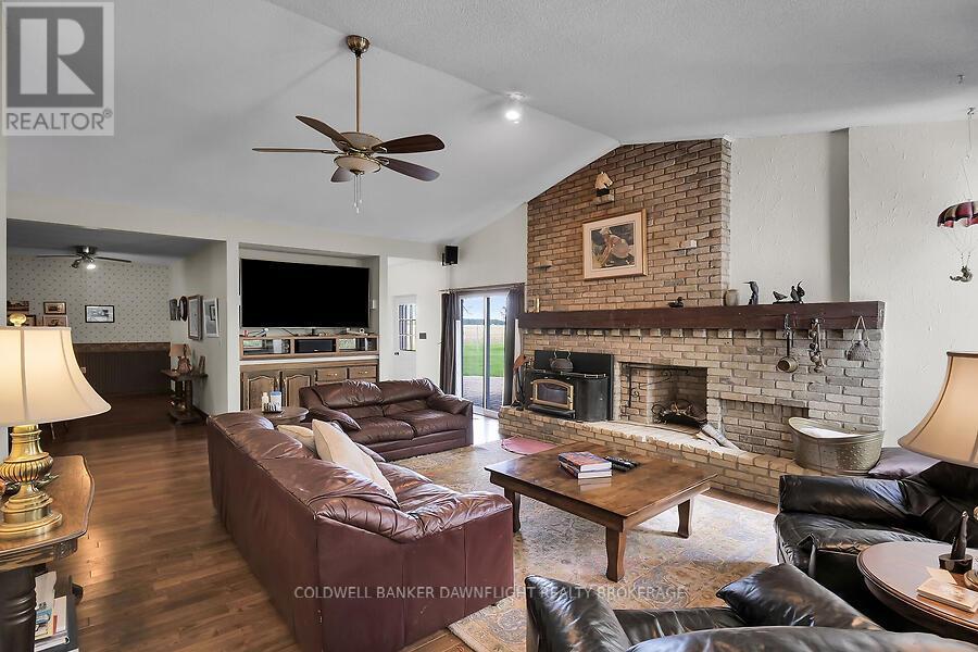 15099 Sixteen Mile Road, Middlesex Centre, Ontario  N0M 1P0 - Photo 16 - X12320193