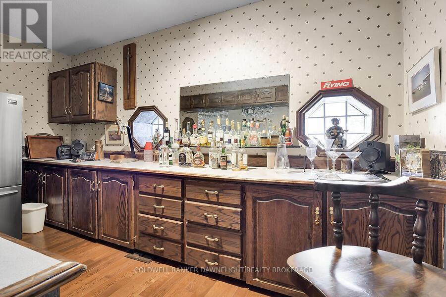 15099 Sixteen Mile Road, Middlesex Centre, Ontario  N0M 1P0 - Photo 22 - X12320193