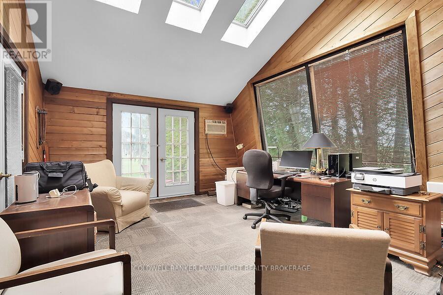 15099 Sixteen Mile Road, Middlesex Centre, Ontario  N0M 1P0 - Photo 30 - X12320193