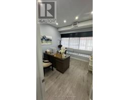 6 - 7171 GOREWAY DRIVE, Mississauga, Ontario