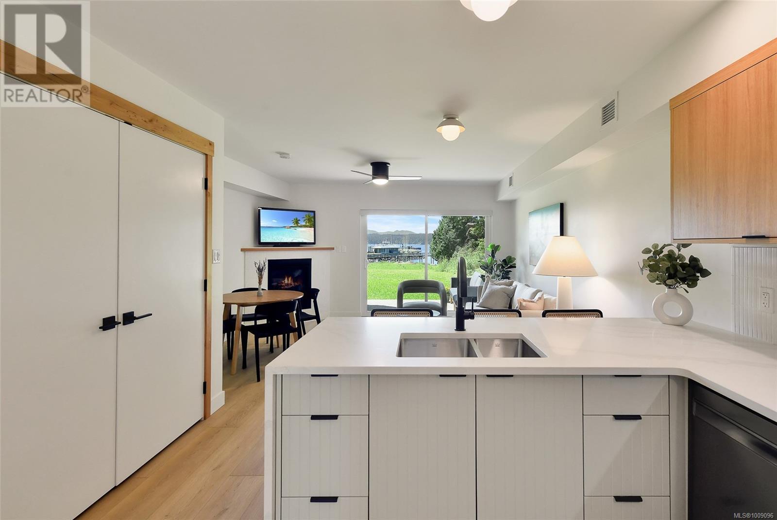 211 4305 Shingle Spit Rd, Hornby Island, British Columbia  V0R 1Z0 - Photo 23 - 1009096