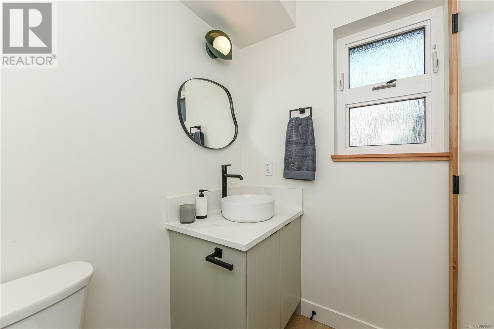 211 4305 Shingle Spit Rd, Hornby Island, British Columbia  V0R 1Z0 - Photo 33 - 1009096