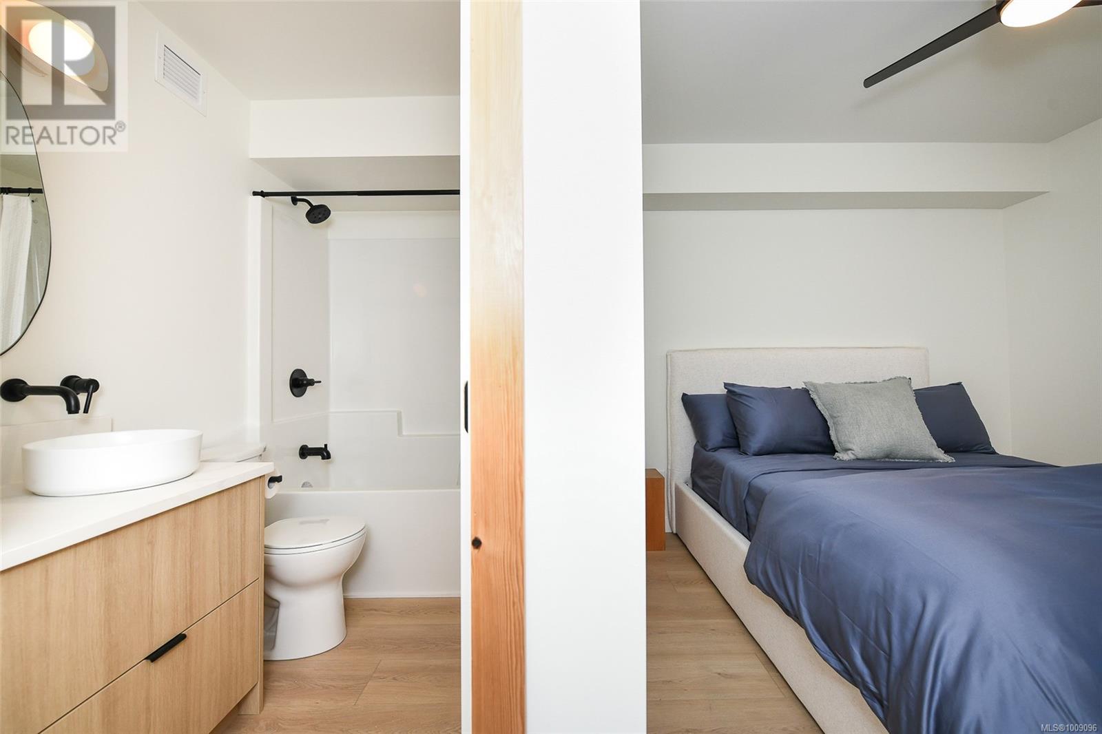 211 4305 Shingle Spit Rd, Hornby Island, British Columbia  V0R 1Z0 - Photo 47 - 1009096