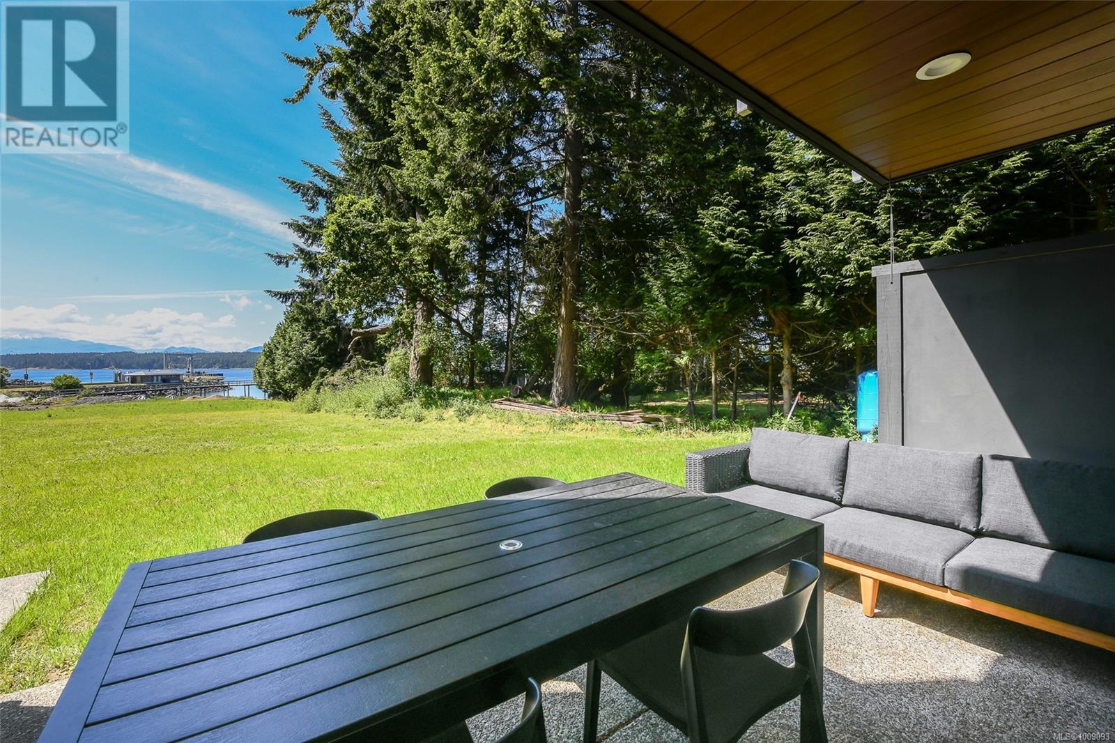 211 4305 Shingle Spit Rd, Hornby Island, British Columbia  V0R 1Z0 - Photo 16 - 1009093