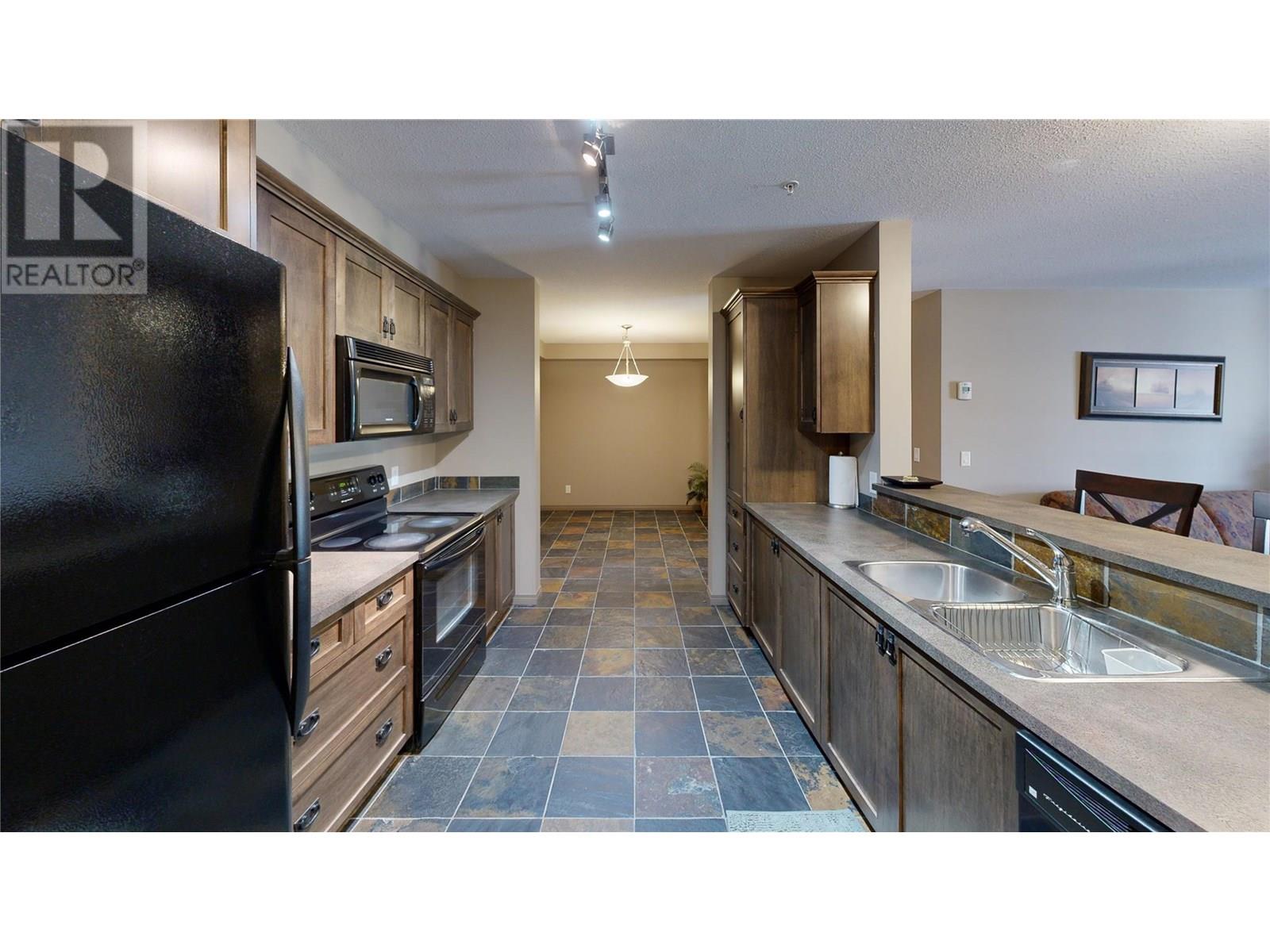 Property at 4874 STANLEY Street Unit# 207 image 3