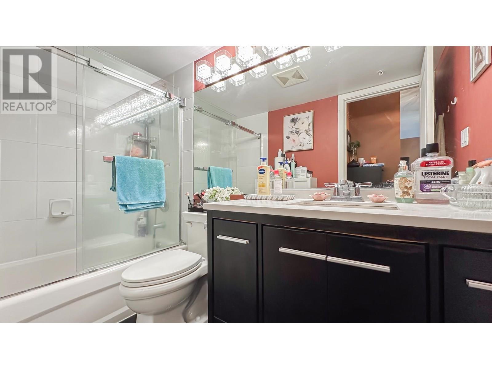 401 3588 Crowley Drive, Vancouver, British Columbia  V5R 6H3 - Photo 16 - R3032779