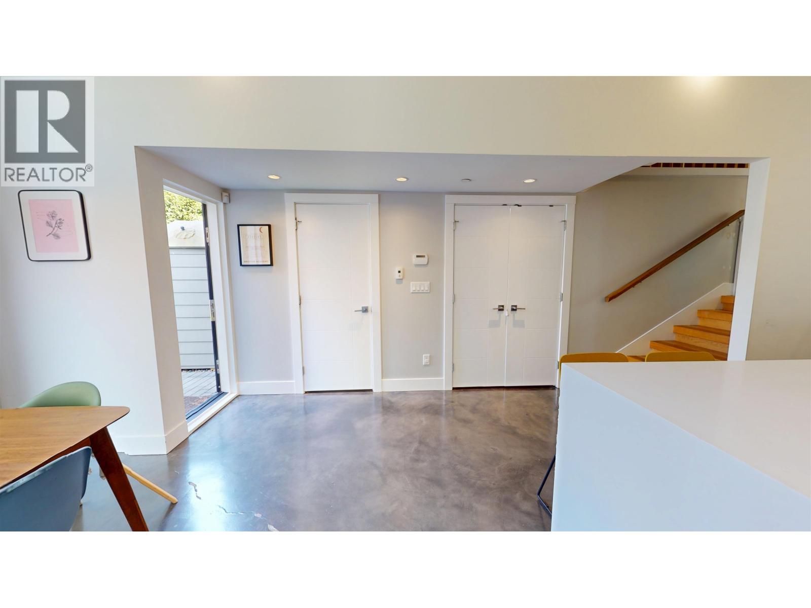 2073 E Pender Street, Vancouver, British Columbia  V5L 1X1 - Photo 11 - R3032805