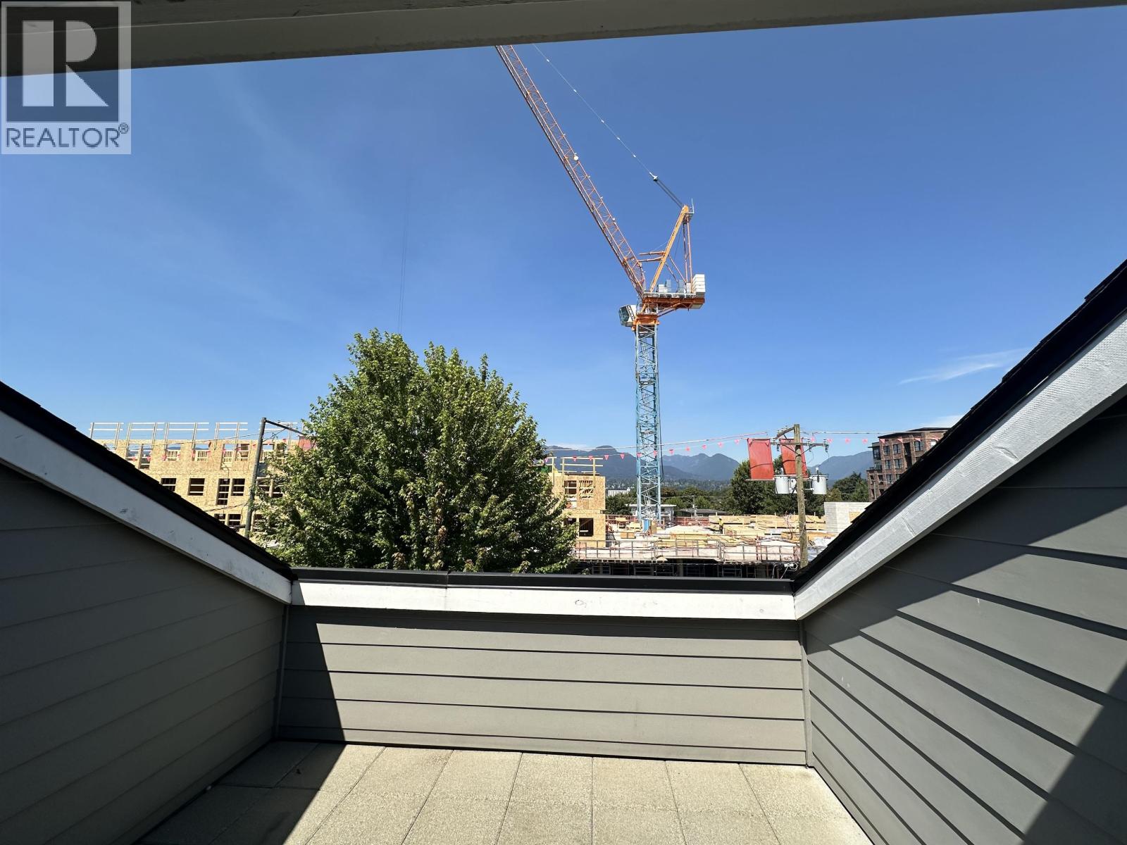 2073 E Pender Street, Vancouver, British Columbia  V5L 1X1 - Photo 33 - R3032805