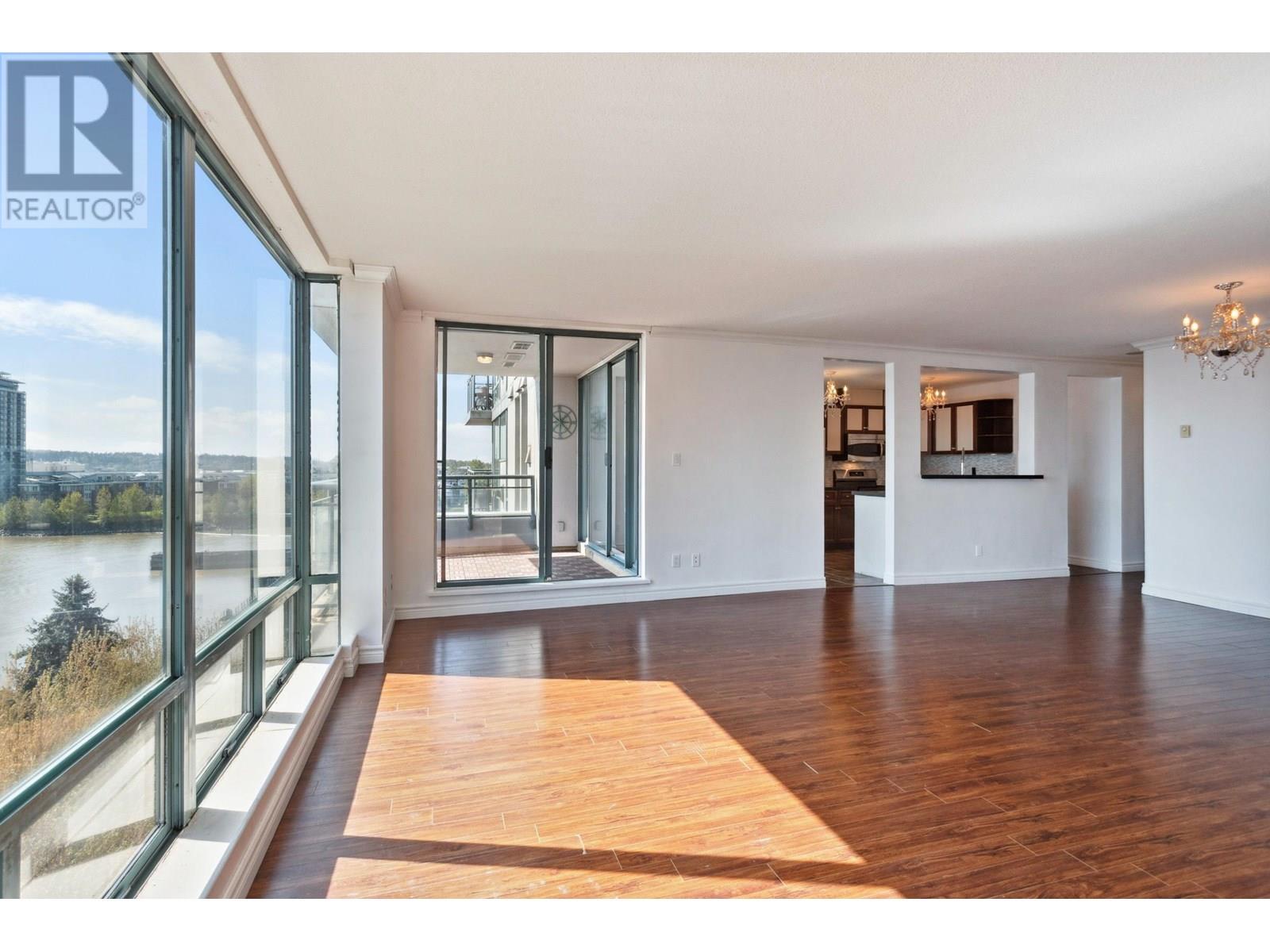 801 8 Laguna Court, New Westminster, British Columbia  V3M 6M6 - Photo 4 - R3032838