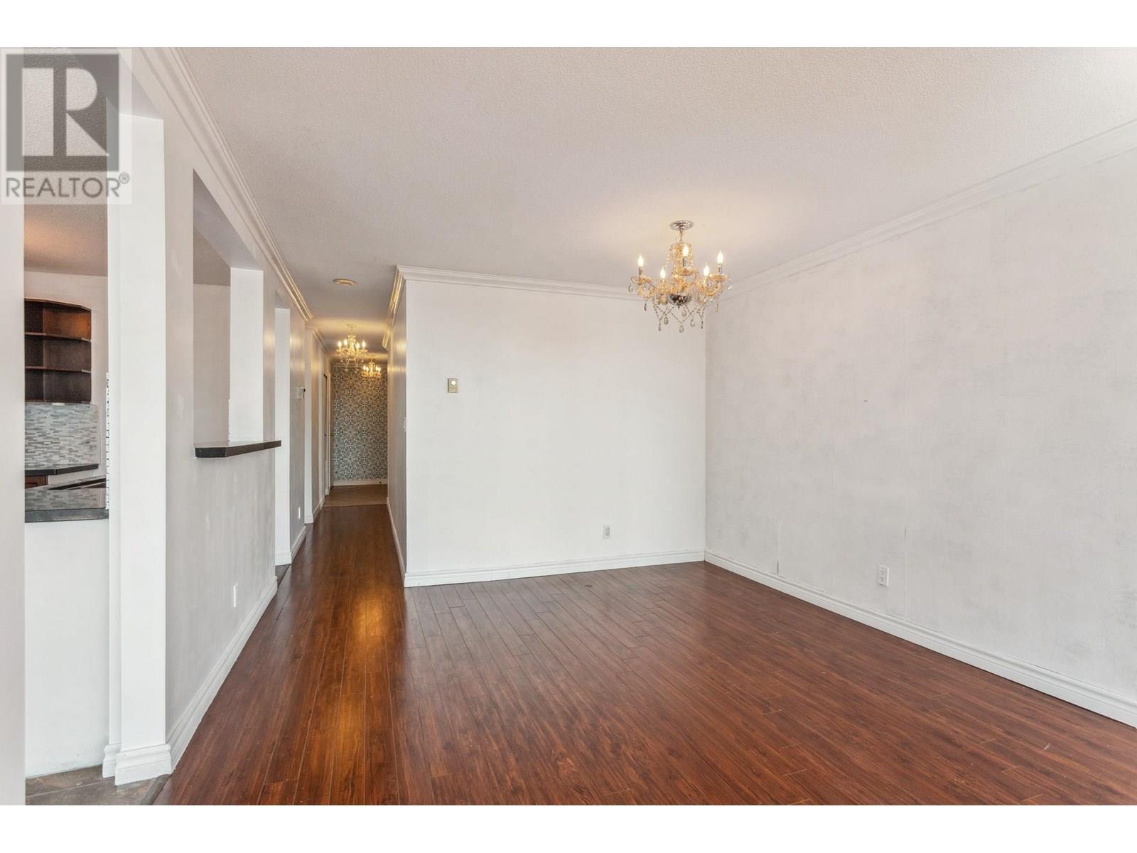 801 8 Laguna Court, New Westminster, British Columbia  V3M 6M6 - Photo 8 - R3032838
