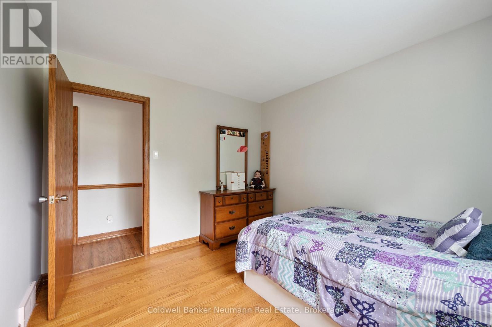 5 A Hamilton Drive, Guelph/eramosa, Ontario  N1H 6J2 - Photo 17 - X12315138