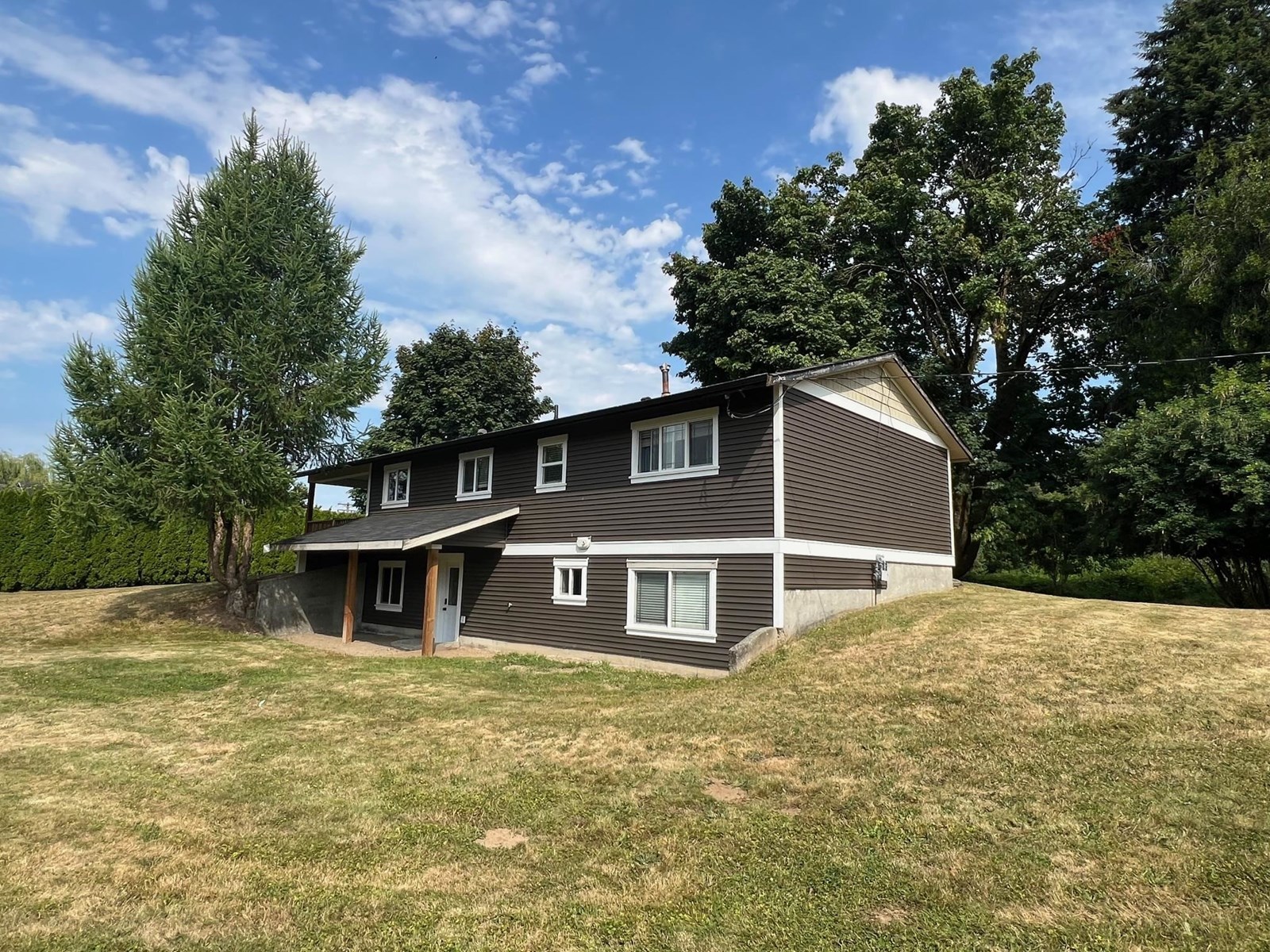 Property at 28622 MYRTLE AVENUE image 4