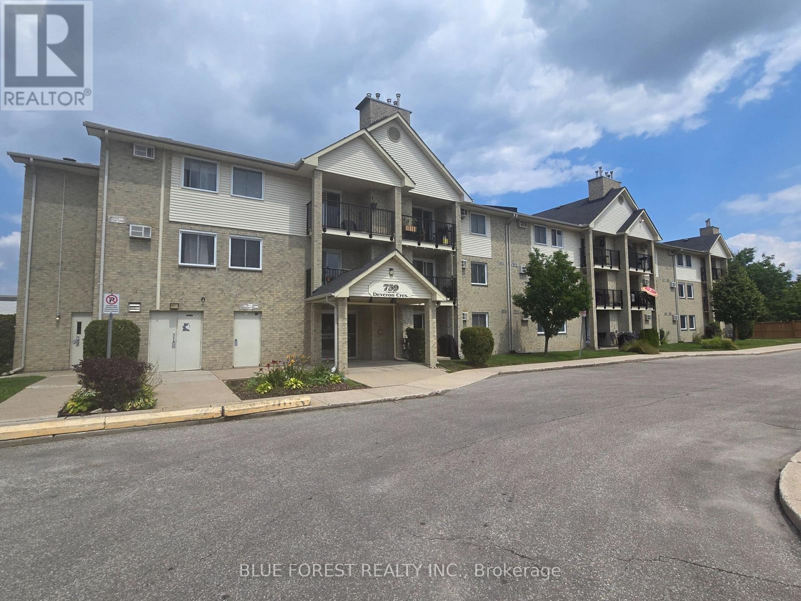 209 - 739 Deveron Crescent, London South, Ontario  N5Z 4Y1 - Photo 1 - X12119901