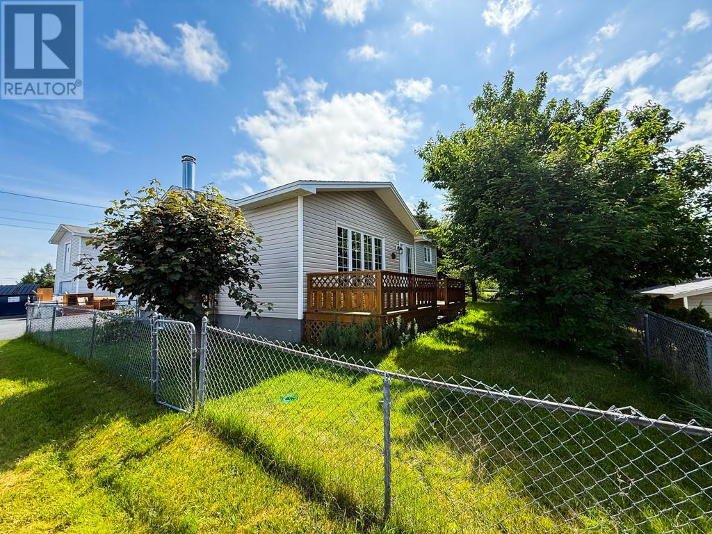 220a George Mercer Drive, Bay Roberts, Newfoundland & Labrador  A0A 1X0 - Photo 2 - 1287526