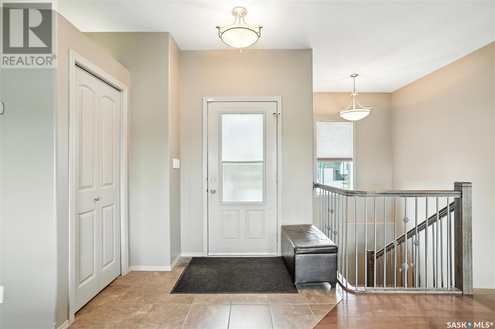 900 Water Ridge Crescent, Humboldt, Saskatchewan  S0K 2A0 - Photo 3 - SK014243