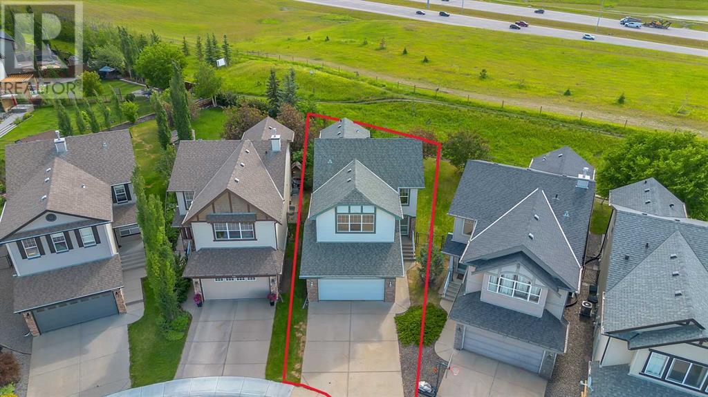 Property at 115 Cougarstone Court SW image 3
