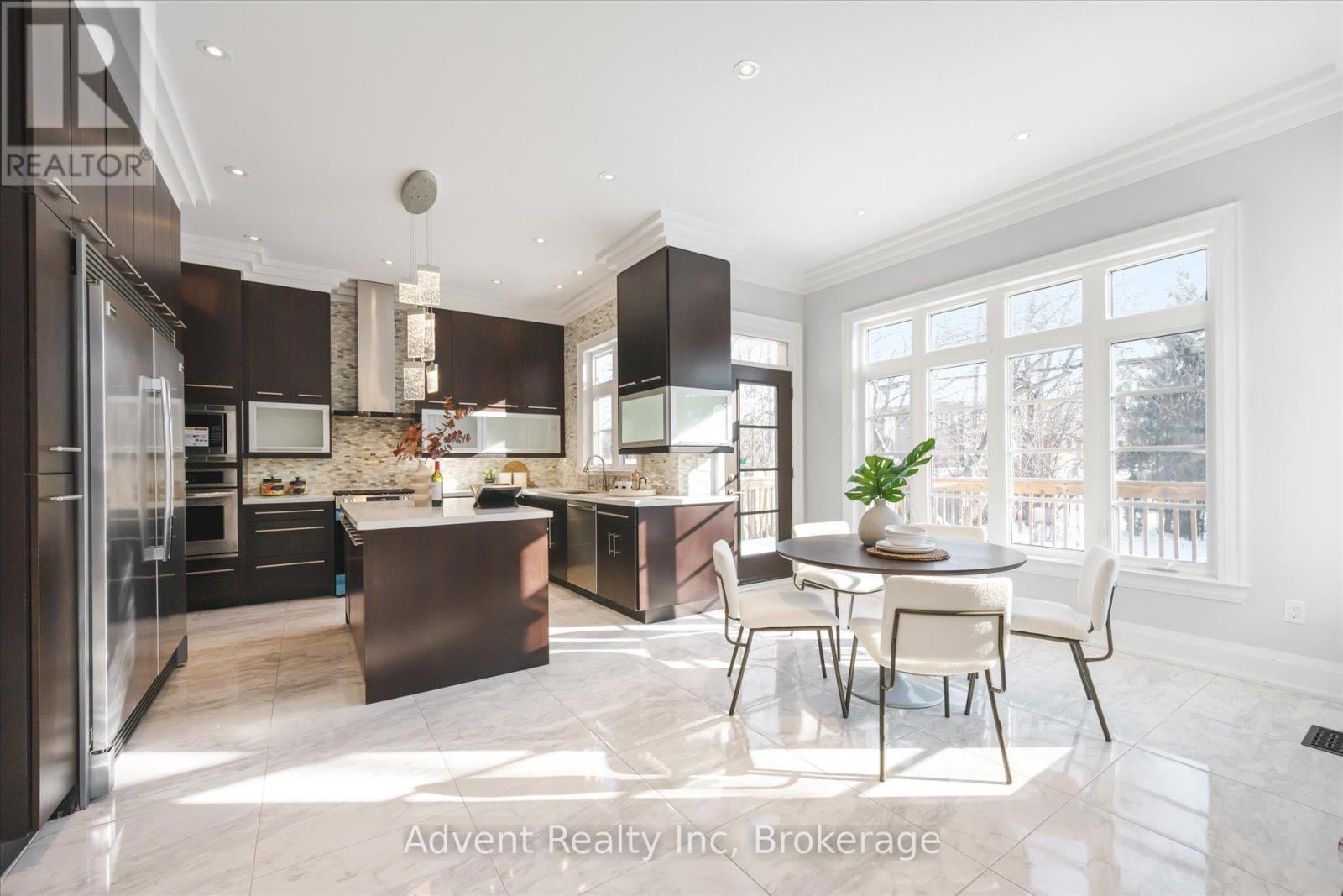 141 Connaught Avenue, Toronto, Ontario  M2M 1H3 - Photo 16 - C12313269