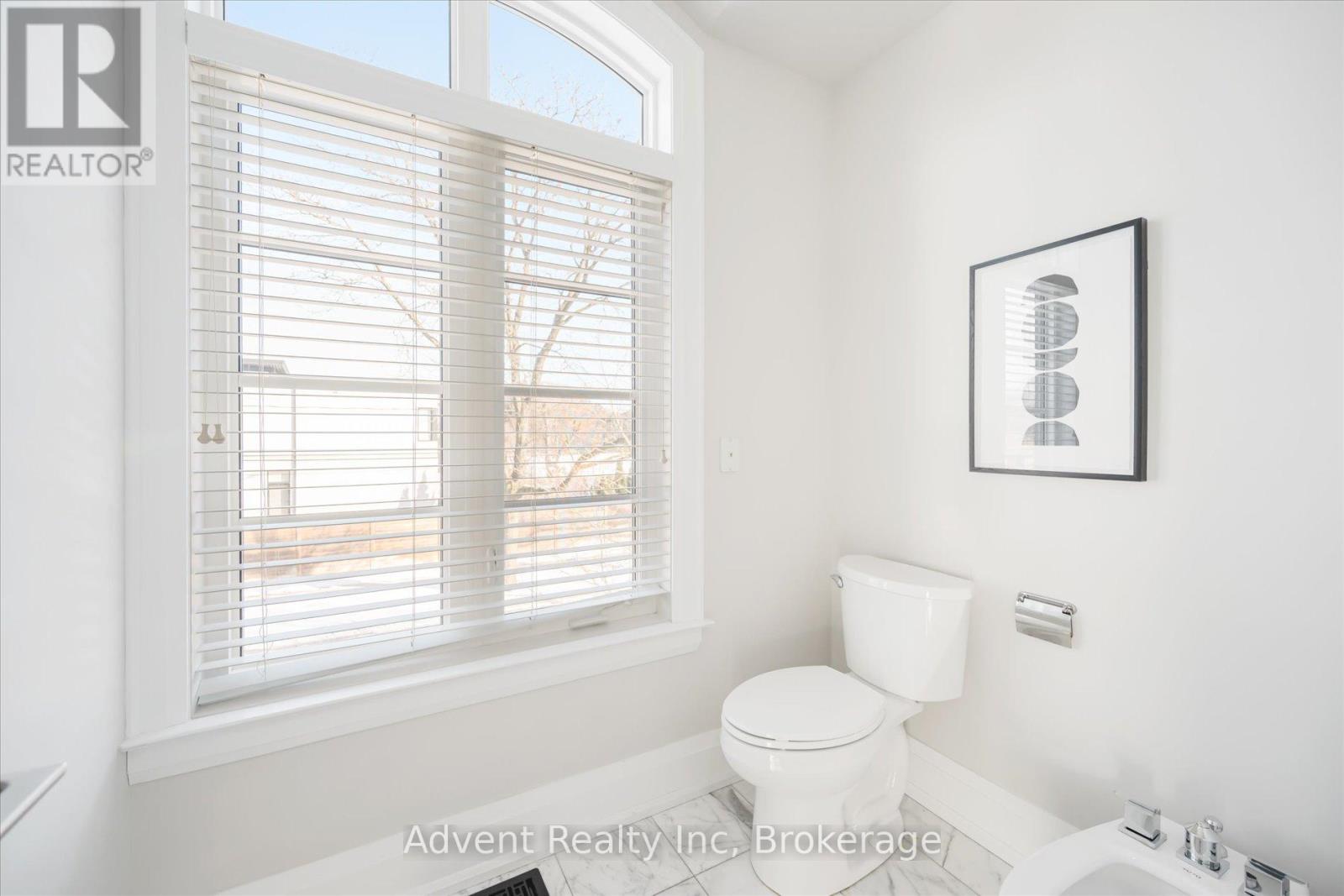 141 Connaught Avenue, Toronto, Ontario  M2M 1H3 - Photo 32 - C12313269