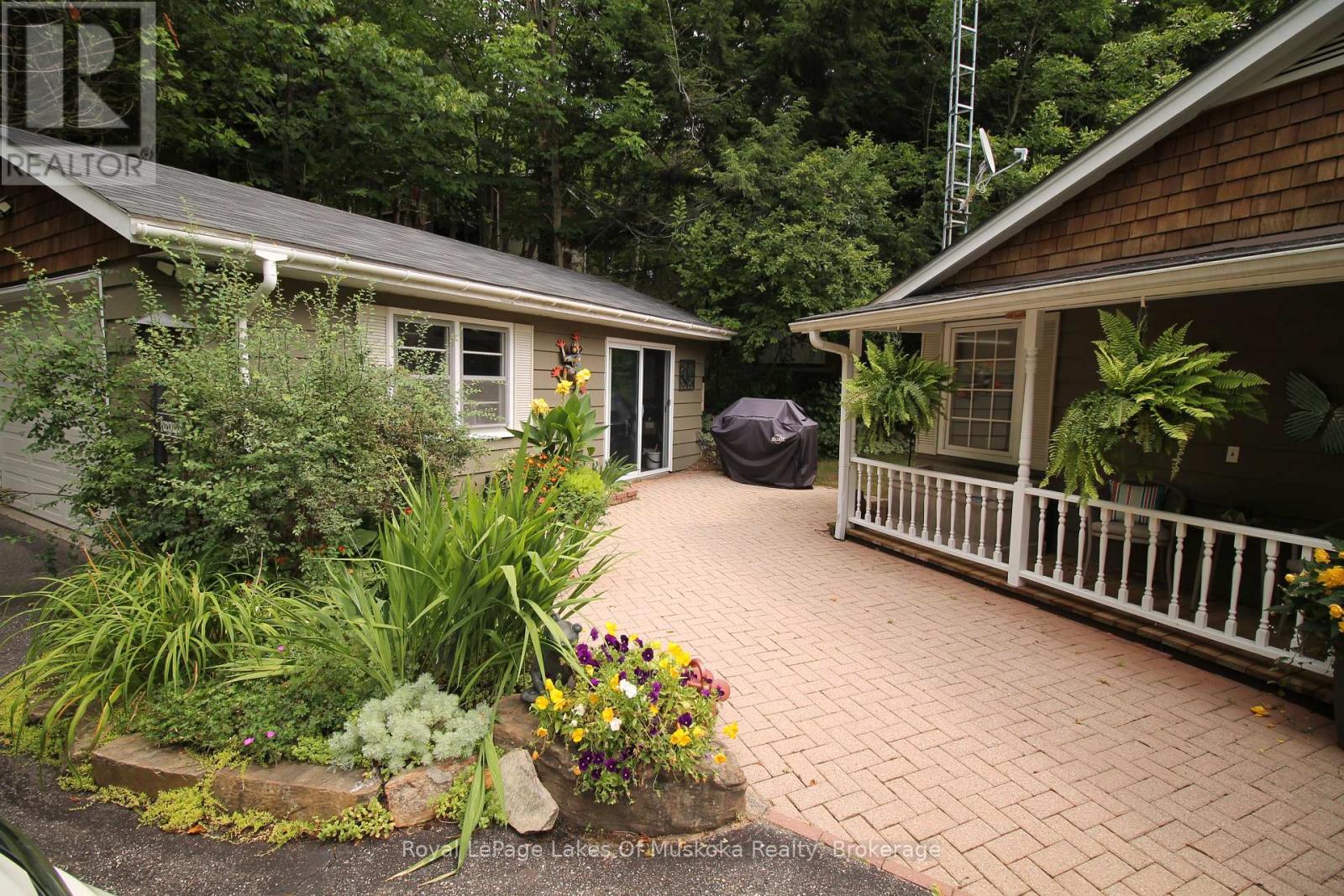 4 - 1027 Old Bridge Road, Muskoka Lakes, Ontario  P0B 1J0 - Photo 2 - X12319167