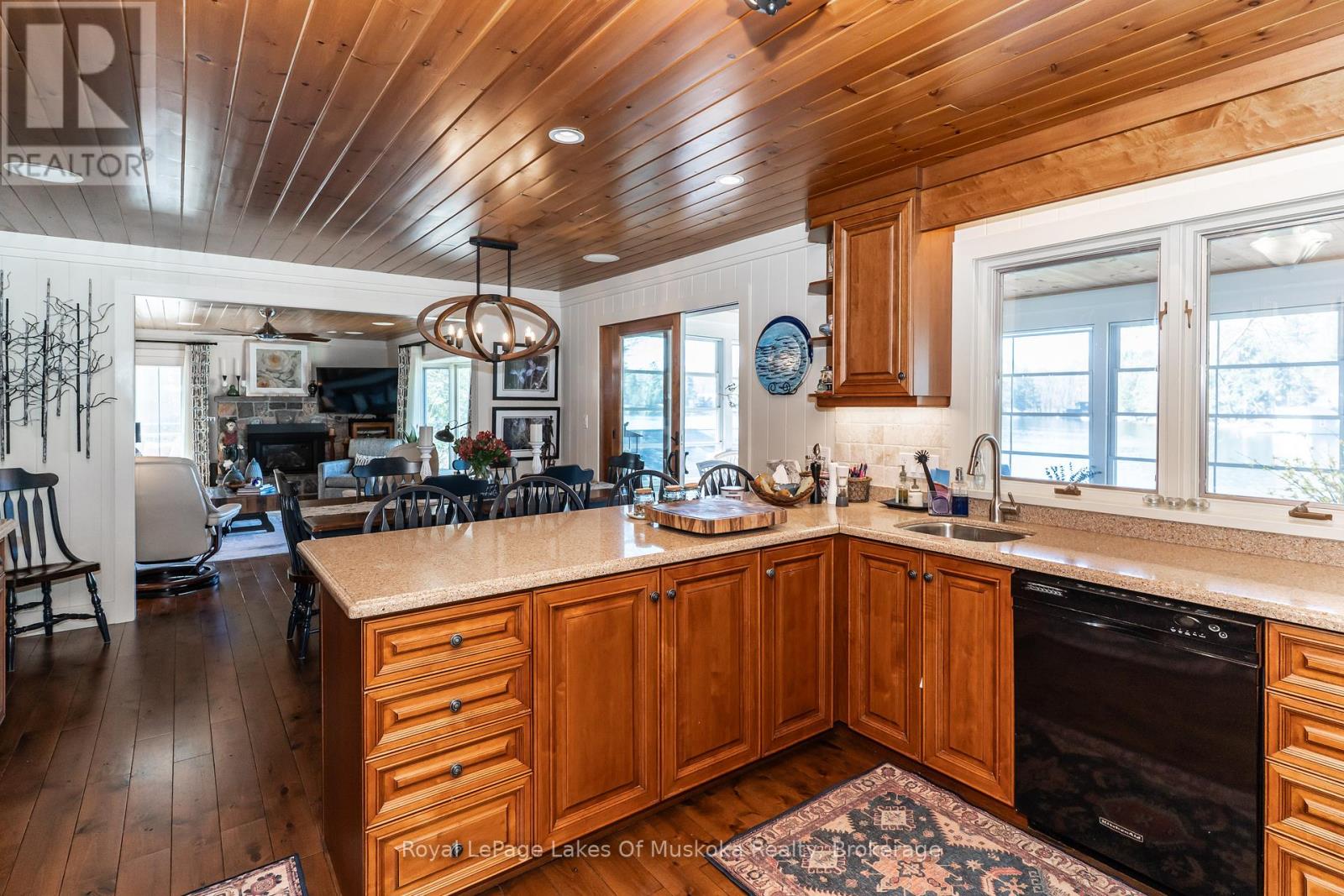 4 - 1027 Old Bridge Road, Muskoka Lakes, Ontario  P0B 1J0 - Photo 7 - X12319167