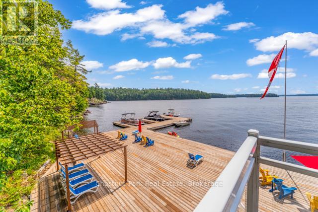 B206 - 1869 Muskoka Road 118 Road W, Muskoka Lakes, Ontario  P1L 1W8 - Photo 34 - X12320248