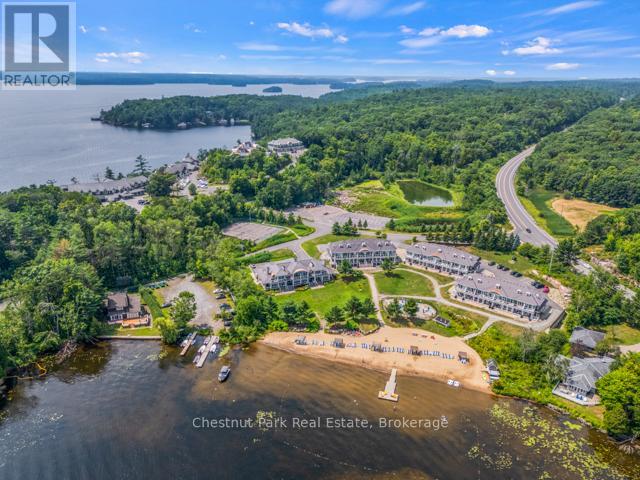 B206 - 1869 Muskoka Road 118 Road W, Muskoka Lakes, Ontario  P1L 1W8 - Photo 45 - X12320248