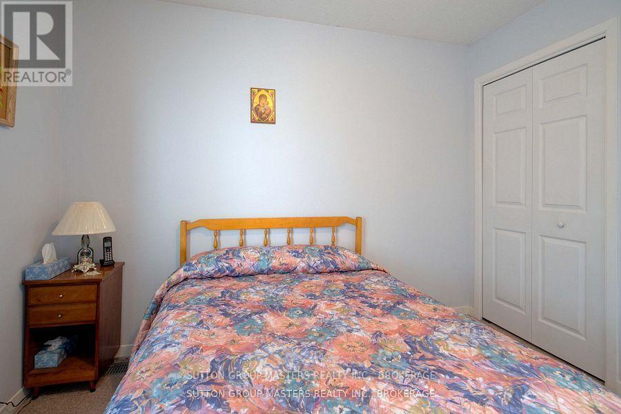 681 Rivermeade Avenue, Kingston (East Gardiners Rd), Ontario  K7M 7Z7 - Photo 15 - X12320202