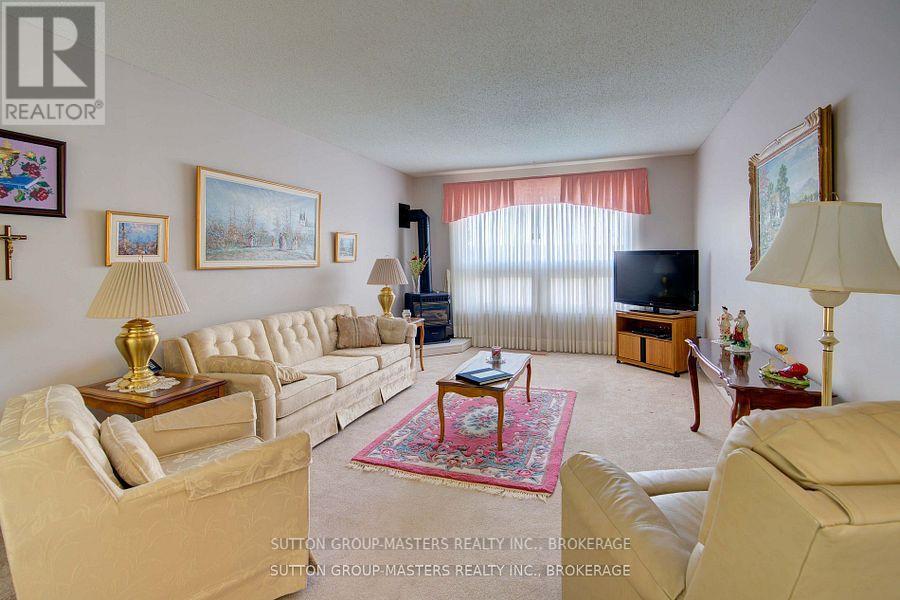 681 Rivermeade Avenue, Kingston (East Gardiners Rd), Ontario  K7M 7Z7 - Photo 40 - X12320202