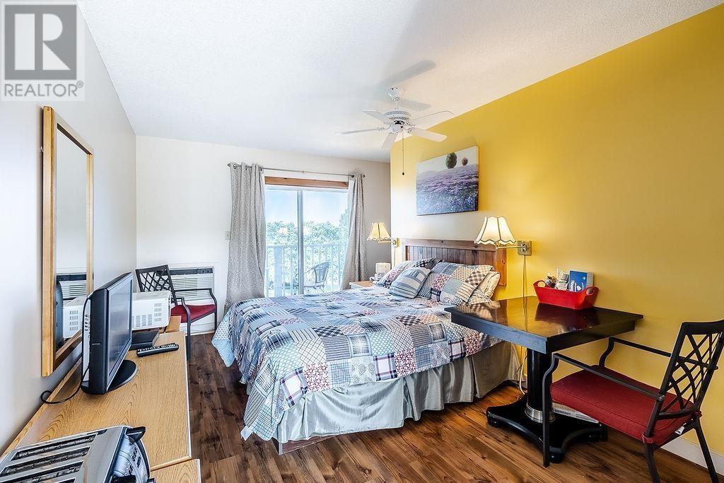 3117 Marks St, Hilton Beach, Ontario  P0R 1G0 - Photo 19 - SM250520