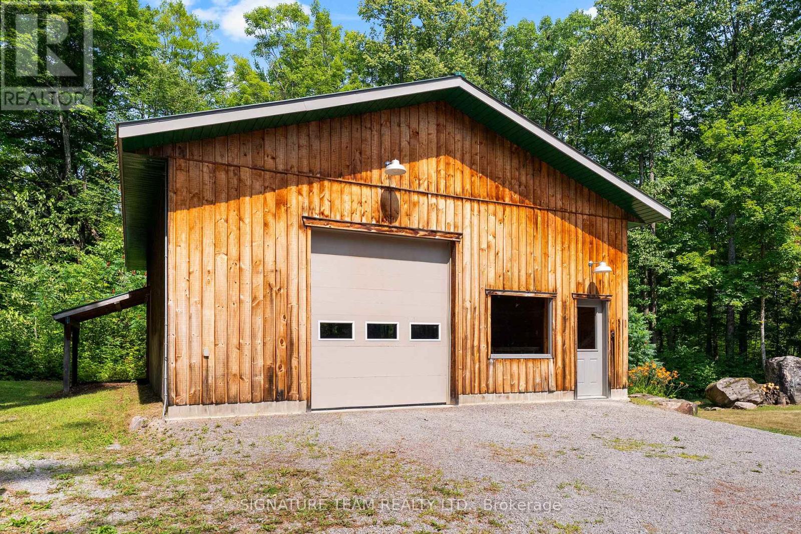 800 Woito Station Road, Laurentian Valley, Ontario  K2A 6W5 - Photo 33 - X12320350