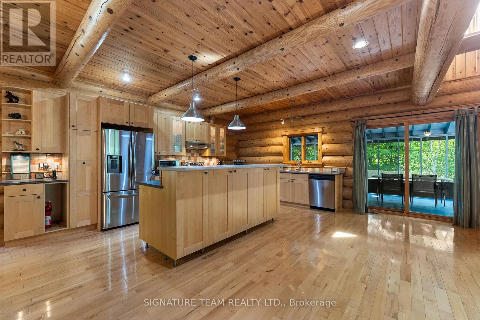 800 Woito Station Road, Laurentian Valley, Ontario  K2A 6W5 - Photo 8 - X12320350