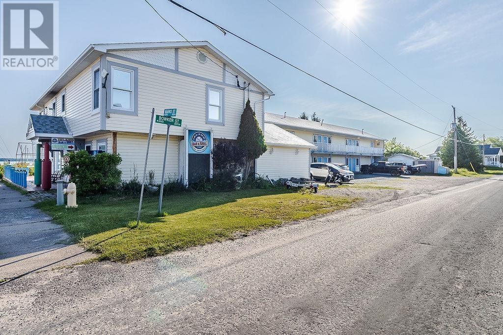 3117 Marks St, Hilton Beach, Ontario  P0R 1G0 - Photo 9 - SM250520