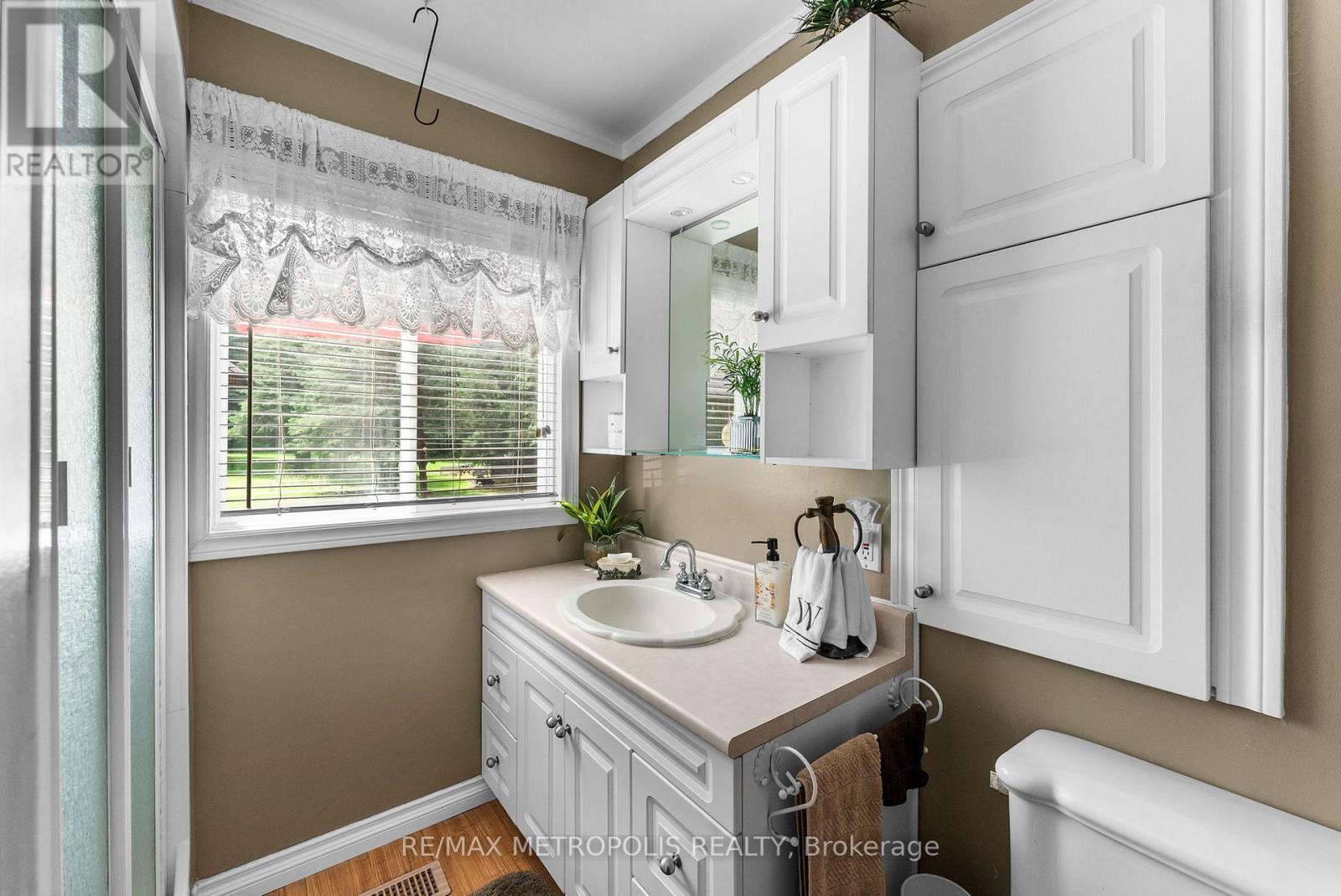 4359 Lloydtown Aurora Road, King, Ontario  L7B 0E1 - Photo 20 - N12320141
